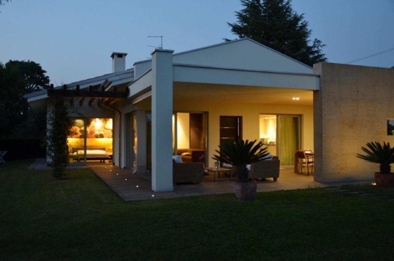 Willa Casa Savoia Bardolino Zewnętrze zdjęcie