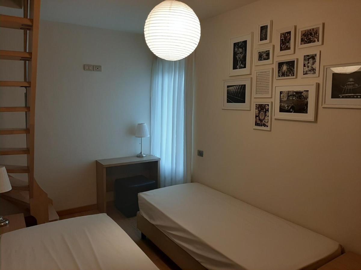 Willa Casa Savoia Bardolino Zewnętrze zdjęcie